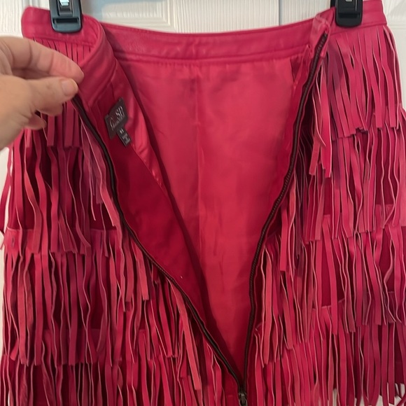 CUSP Neumann Marcus Pink Leather Fringed Mini Skirt XS Lined Zipper Sexy EUC - Picture 5 of 9